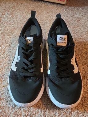 Vans Ultra Range Exo Shoes